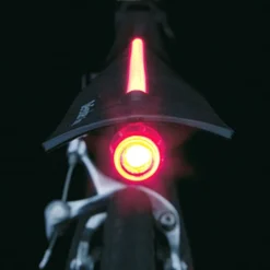 Garde-boue Arrière Topeak Defender IGlow 28" -Vélos Équipements Magasin TPK TIG DF01 2