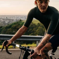 Lumière Avant Knog Blinder Road 600 Lumens Noir -Vélos Équipements Magasin kn 12901 005