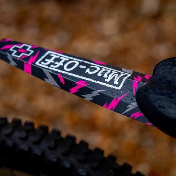 Garde-boue Arrière Muc-Off Rear Ride Guard Noir Lila Gris 2 Garde-boue Arrière Muc-Off Rear Ride Guard Noir Lila Gris – Image 2