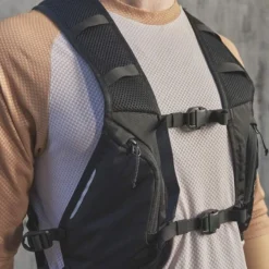 Gilet D'hydratation POC Column VPD Noir -Vélos Équipements Magasin pc 25121 1002 004