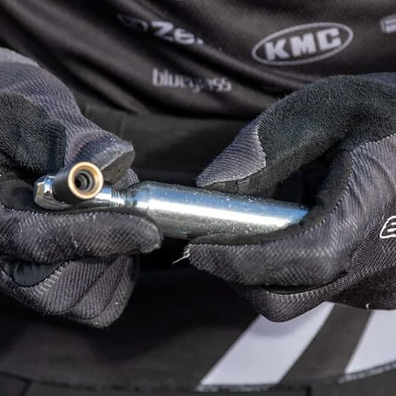 ZEFAL Cartouche De CO2 Zéfal EZ Big Shot 16g Marron Argenté 3 ZEFAL Cartouche De CO2 Zéfal EZ Big Shot 16g Marron Argenté – Image 3